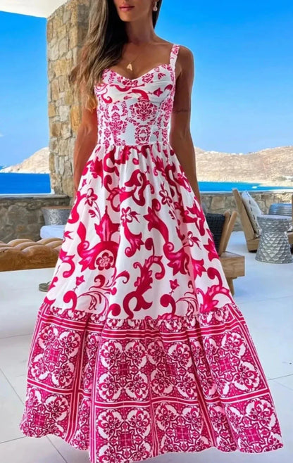 Vestido con escote en corazón AR285